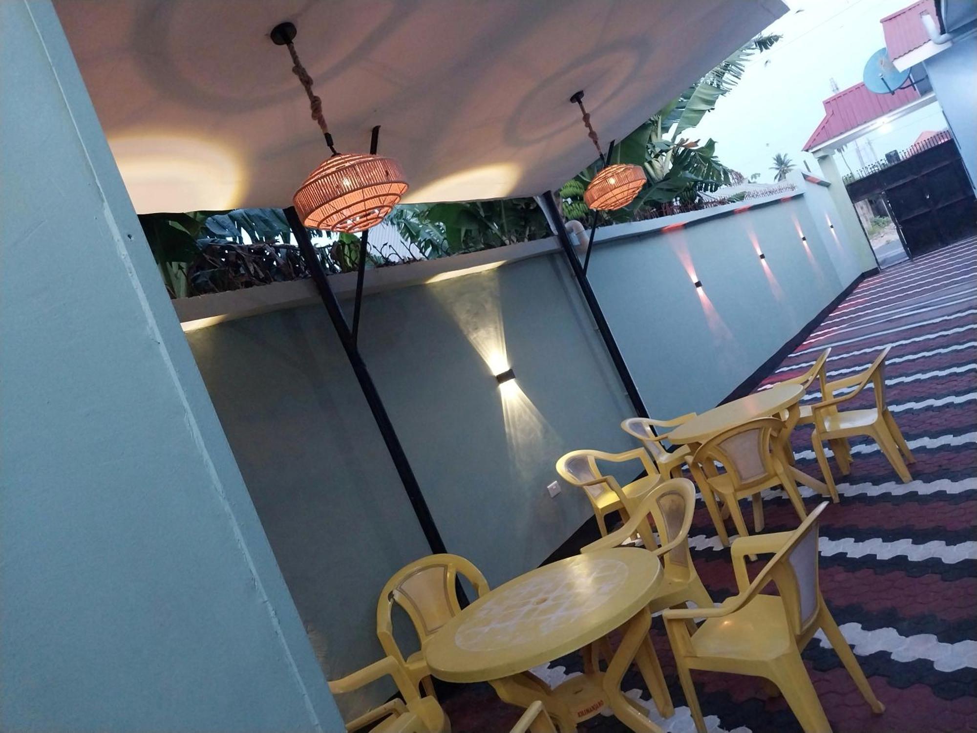בגמויו California Lodge מראה חיצוני תמונה